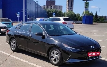 Hyundai Elantra, 2020 год, 1 790 000 рублей, 2 фотография