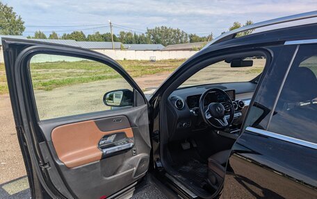 Mercedes-Benz GLB, 2019 год, 3 200 000 рублей, 11 фотография