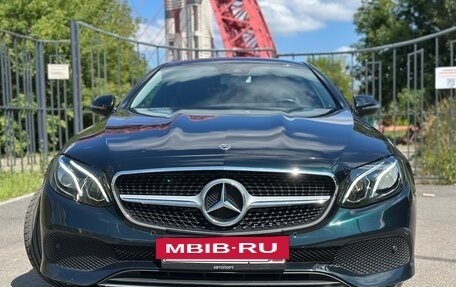 Mercedes-Benz E-Класс, 2018 год, 3 400 000 рублей, 8 фотография
