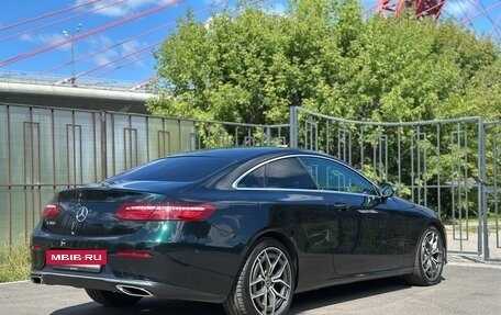 Mercedes-Benz E-Класс, 2018 год, 3 400 000 рублей, 5 фотография