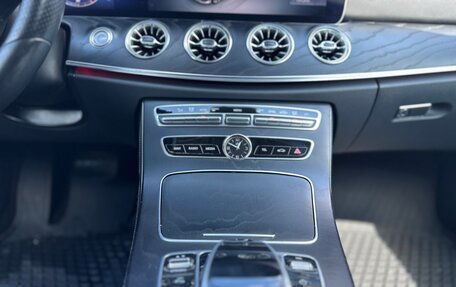 Mercedes-Benz E-Класс, 2018 год, 3 400 000 рублей, 21 фотография