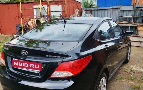 Hyundai Solaris II рестайлинг, 2011 год, 578 000 рублей, 4 фотография