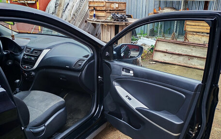 Hyundai Solaris II рестайлинг, 2011 год, 578 000 рублей, 9 фотография