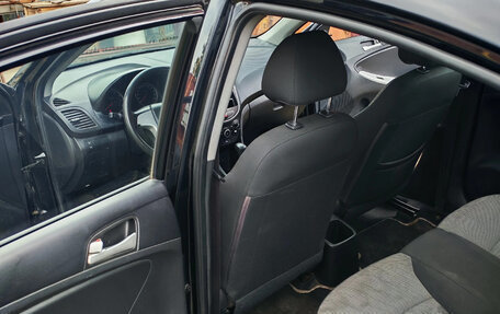 Hyundai Solaris II рестайлинг, 2011 год, 578 000 рублей, 8 фотография
