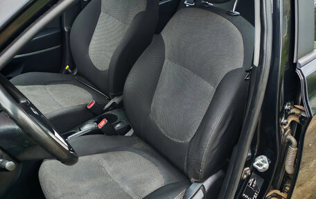 Hyundai Solaris II рестайлинг, 2011 год, 578 000 рублей, 13 фотография