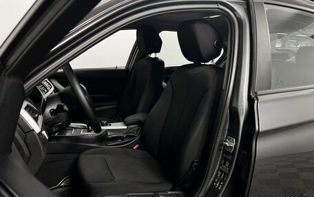 BMW 3 серия, 2018 год, 1 380 200 рублей, 10 фотография
