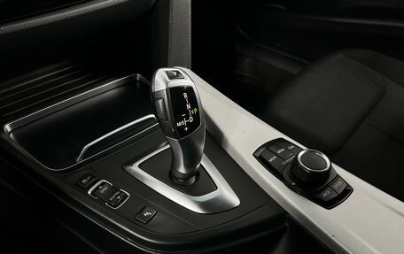 BMW 3 серия, 2018 год, 1 380 200 рублей, 19 фотография