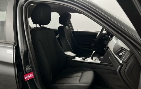 BMW 3 серия, 2018 год, 1 380 200 рублей, 8 фотография