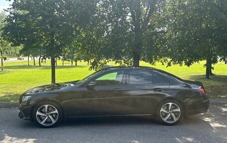 Mercedes-Benz E-Класс, 2017 год, 3 000 000 рублей, 3 фотография