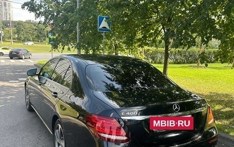 Mercedes-Benz E-Класс, 2017 год, 3 000 000 рублей, 5 фотография