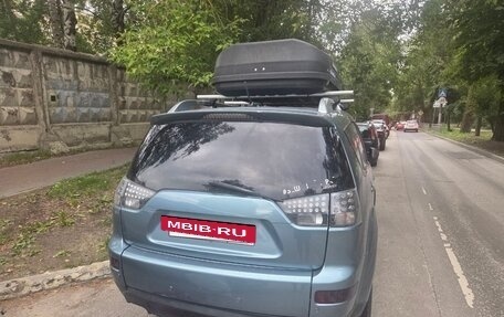 Mitsubishi Outlander III рестайлинг 3, 2008 год, 950 000 рублей, 3 фотография