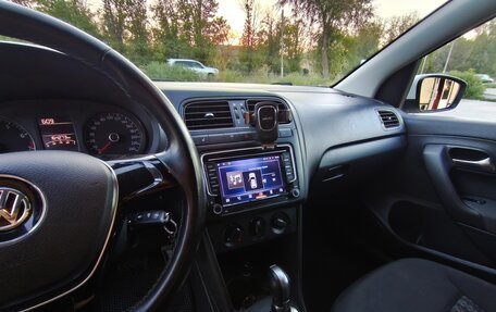 Volkswagen Polo VI (EU Market), 2018 год, 1 990 000 рублей, 14 фотография