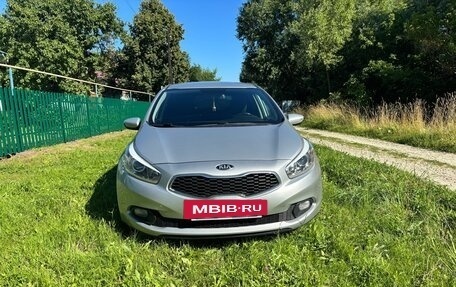 KIA cee'd III, 2014 год, 950 000 рублей, 2 фотография