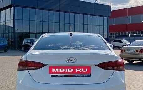 Hyundai Solaris II рестайлинг, 2019 год, 950 000 рублей, 2 фотография