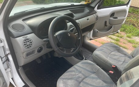 Renault Kangoo II рестайлинг, 2005 год, 470 000 рублей, 10 фотография
