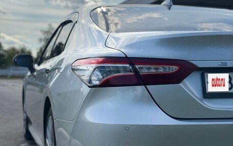 Toyota Camry, 2019 год, 2 900 000 рублей, 9 фотография