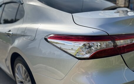 Toyota Camry, 2019 год, 2 900 000 рублей, 19 фотография