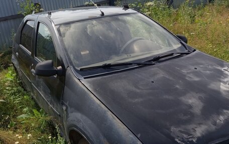 Renault Logan I, 2006 год, 170 000 рублей, 2 фотография