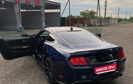 Ford Mustang VI рестайлинг, 2020 год, 3 300 000 рублей, 4 фотография