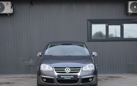 Volkswagen Jetta VI, 2010 год, 549 888 рублей, 2 фотография