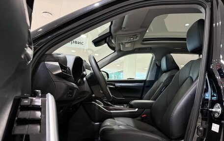 Toyota Highlander, 2026 год, 5 550 000 рублей, 29 фотография