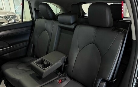 Toyota Highlander, 2026 год, 5 550 000 рублей, 31 фотография