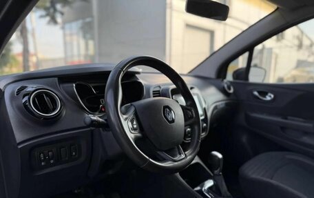 Renault Kaptur I рестайлинг, 2017 год, 1 590 000 рублей, 8 фотография