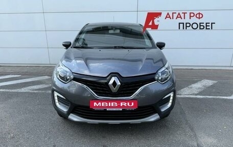 Renault Kaptur I рестайлинг, 2017 год, 1 590 000 рублей, 2 фотография