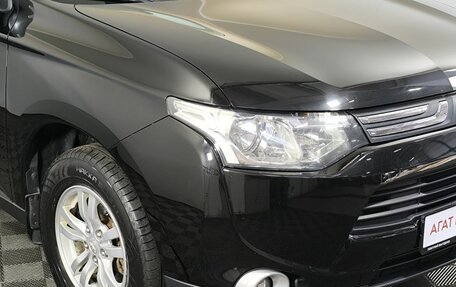 Mitsubishi Outlander III рестайлинг 3, 2013 год, 1 325 000 рублей, 13 фотография
