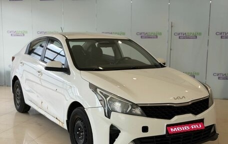 KIA Rio IV, 2021 год, 950 000 рублей, 1 фотография