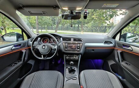 Volkswagen Tiguan II, 2017 год, 1 800 000 рублей, 7 фотография