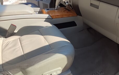 Infiniti QX56, 2004 год, 1 150 000 рублей, 14 фотография
