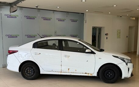 KIA Rio IV, 2021 год, 950 000 рублей, 4 фотография