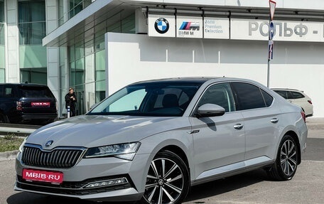 Skoda Superb III рестайлинг, 2025 год, 3 877 000 рублей, 1 фотография