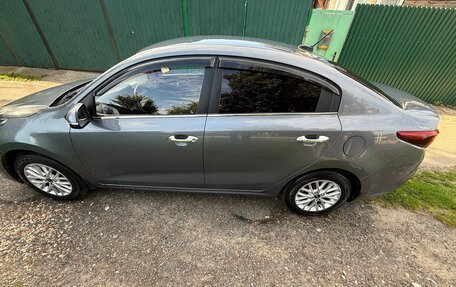 KIA Rio IV, 2018 год, 1 540 000 рублей, 3 фотография