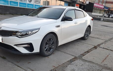 KIA Optima IV, 2019 год, 1 550 000 рублей, 3 фотография