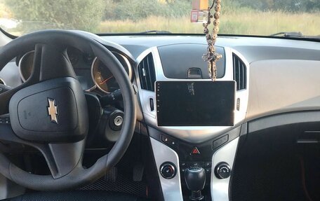 Chevrolet Cruze II, 2014 год, 650 000 рублей, 9 фотография