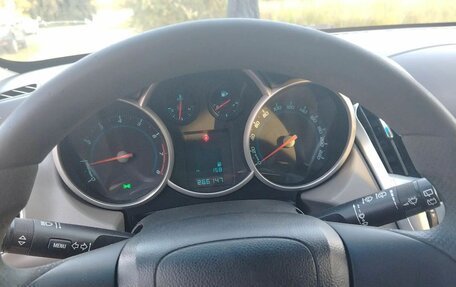 Chevrolet Cruze II, 2014 год, 650 000 рублей, 29 фотография