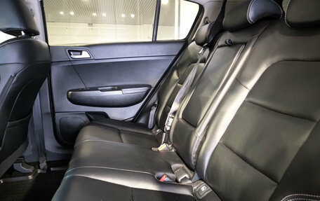 KIA Sportage IV рестайлинг, 2019 год, 2 173 000 рублей, 15 фотография