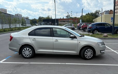 Skoda Rapid I, 2015 год, 700 000 рублей, 3 фотография