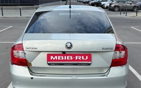 Skoda Rapid I, 2015 год, 700 000 рублей, 4 фотография