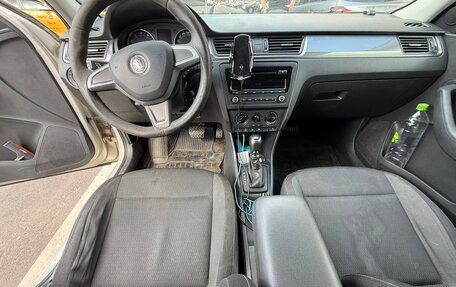 Skoda Rapid I, 2015 год, 700 000 рублей, 18 фотография