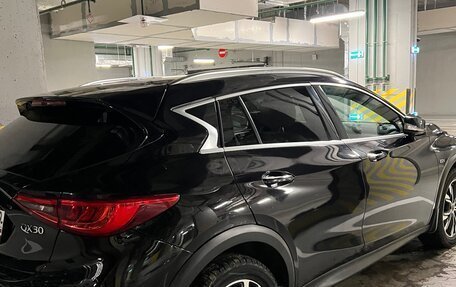 Infiniti QX30, 2017 год, 2 650 000 рублей, 3 фотография
