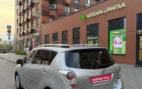 Toyota Verso I, 2011 год, 1 250 000 рублей, 5 фотография