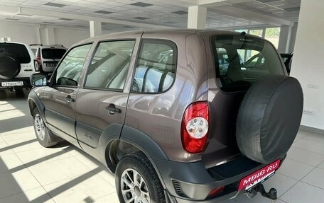 Chevrolet Niva I рестайлинг, 2019 год, 750 000 рублей, 8 фотография