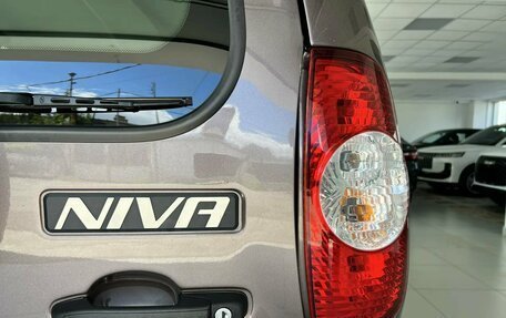 Chevrolet Niva I рестайлинг, 2019 год, 750 000 рублей, 11 фотография