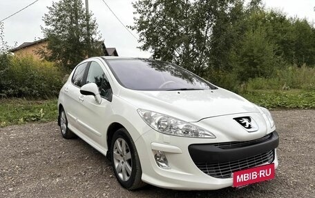 Peugeot 308 II, 2010 год, 820 000 рублей, 2 фотография