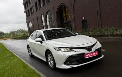 Toyota Camry, 2018 год, 2 390 000 рублей, 1 фотография