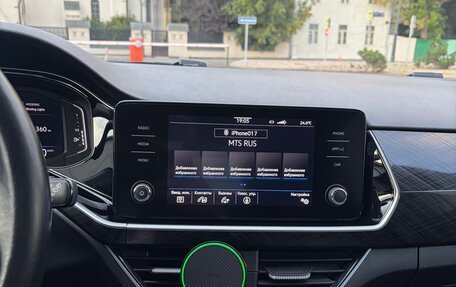 Volkswagen Polo VI (EU Market), 2021 год, 1 490 000 рублей, 19 фотография