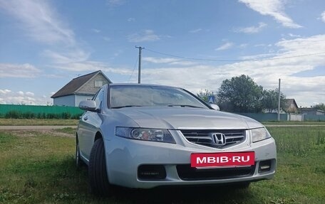 Honda Accord VII рестайлинг, 2003 год, 600 000 рублей, 2 фотография